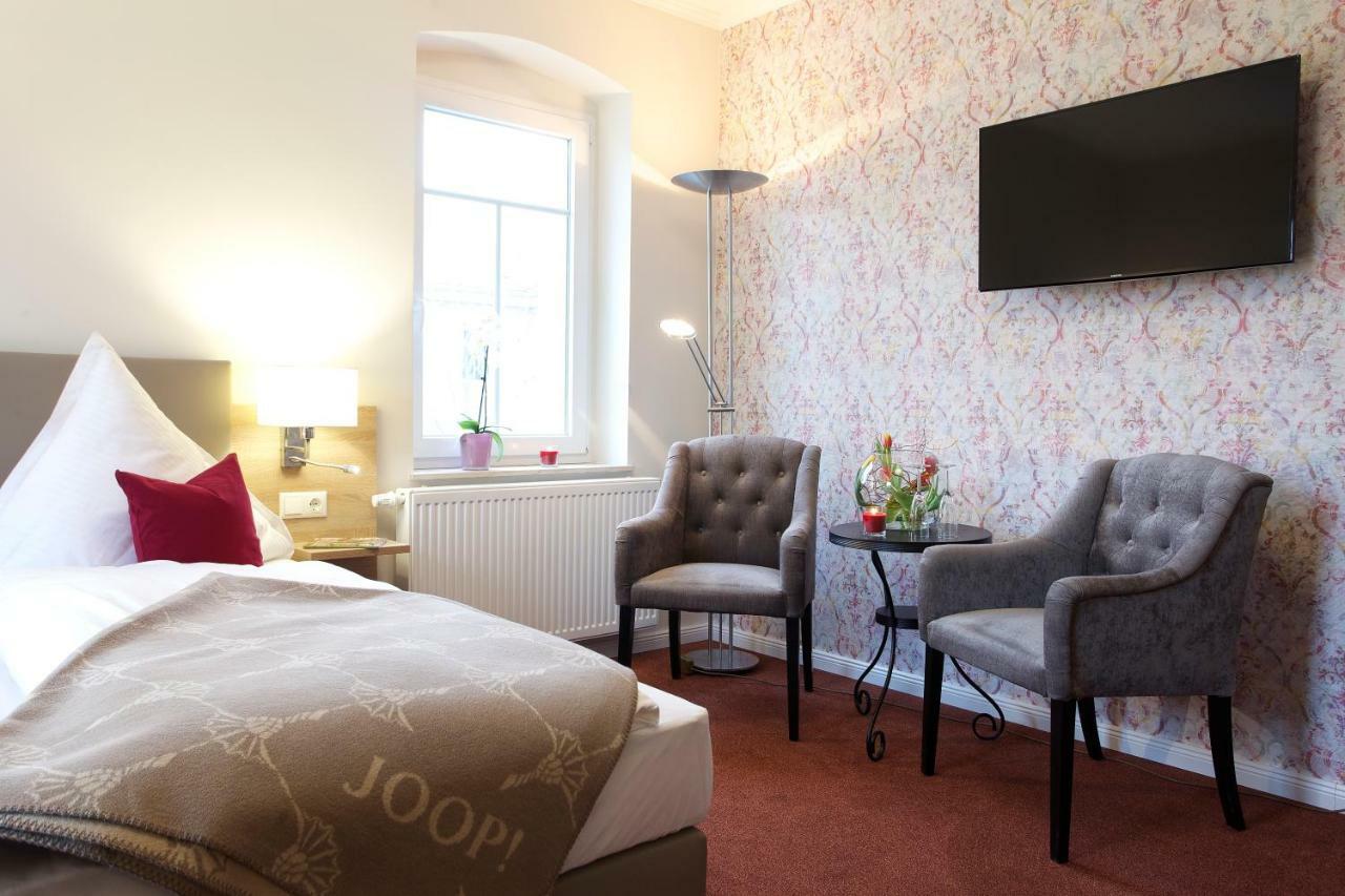 Pension Kalinde Weinboehla Экстерьер фото